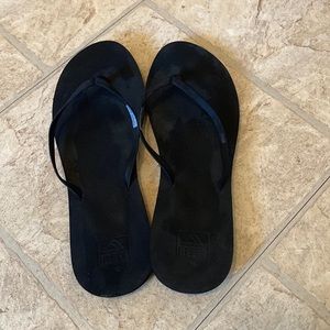 Reef size 10 flip flop